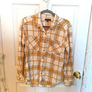 ❌SOLD❌ Kendall & Kylie Yellow Flannel Button-Up